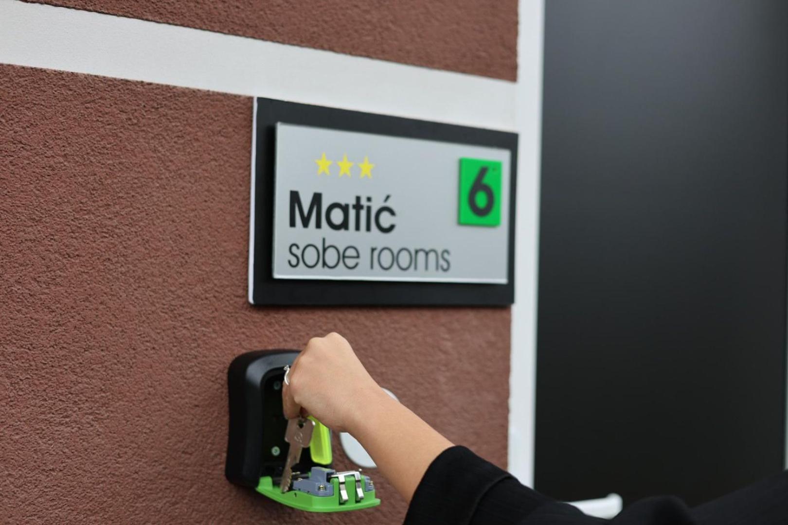 Rooms Matic 2 Velika Mlaka 外观 照片