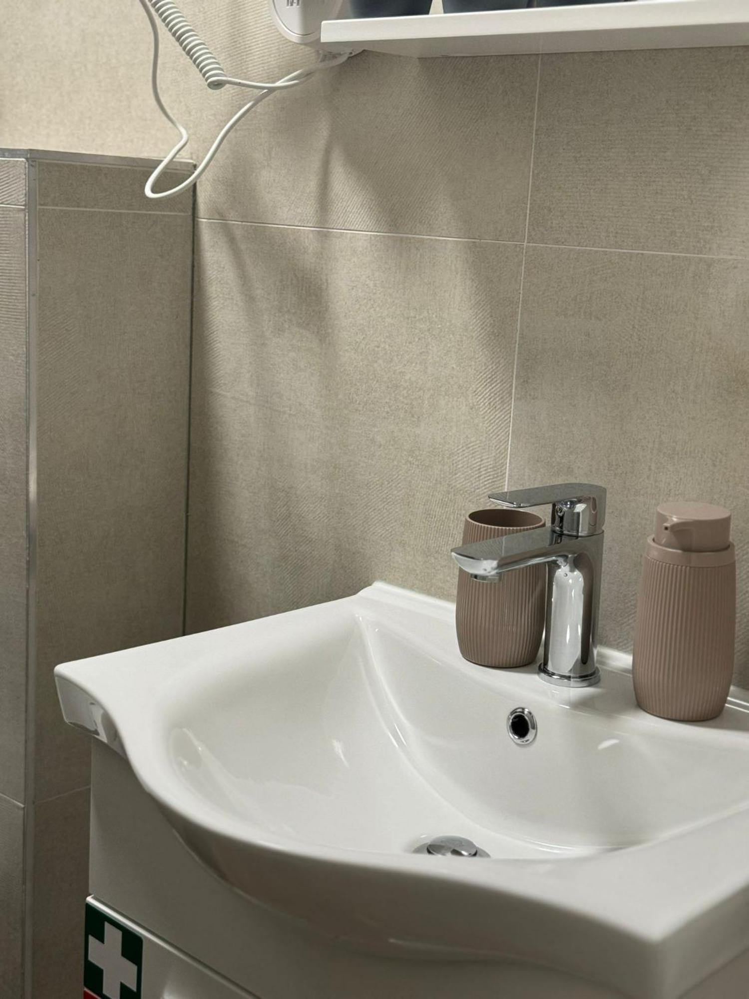 Rooms Matic 2 Velika Mlaka 外观 照片